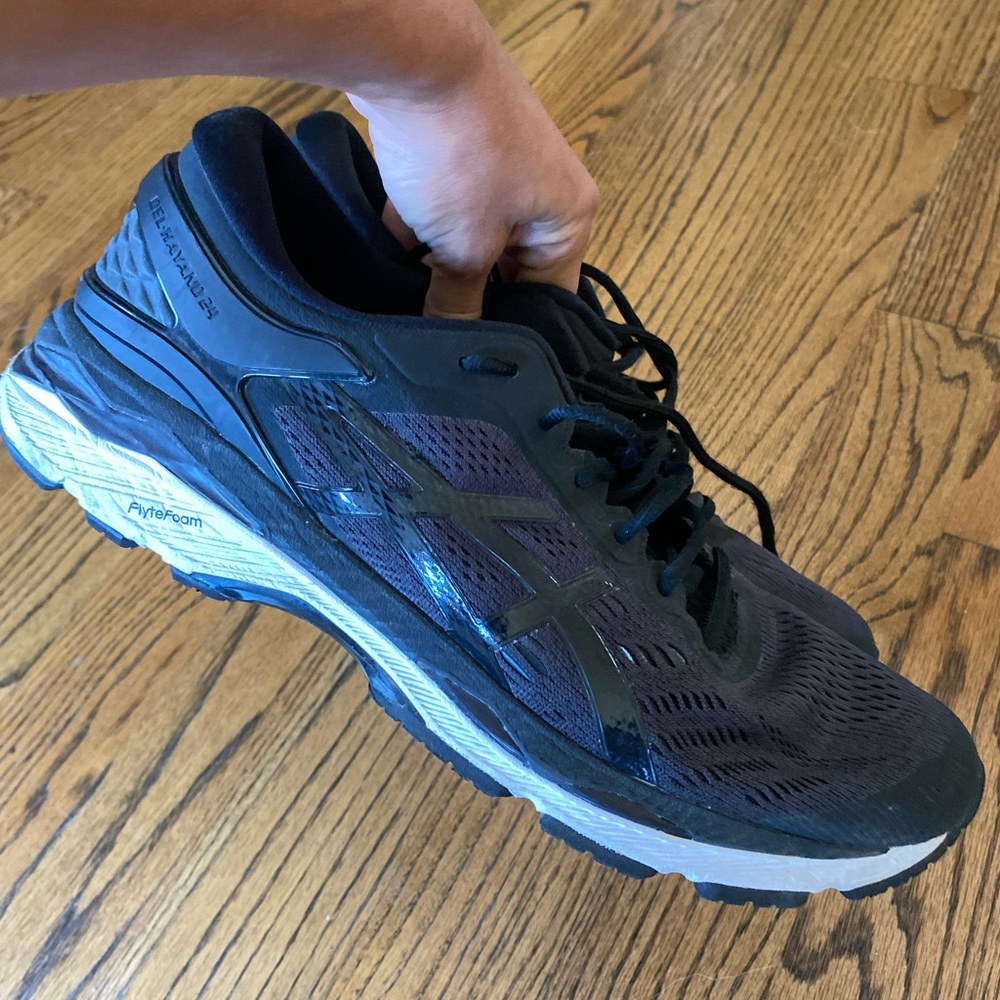ASICS Gel Kayano